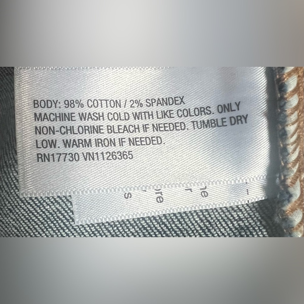 Women's Dark Blue Denim Shorts -Size 18 - Picture 6 of 6